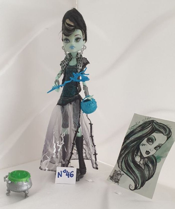 Monster High Frankie Stein Soirée Halloween