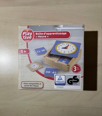Boîte apprentissage heure 5 ans+
