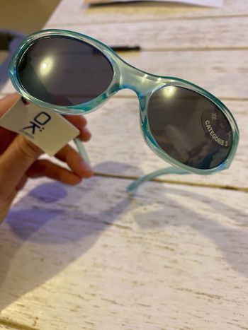 Lunettes de soleil  anti uv catégorie 3 bébé unisexe