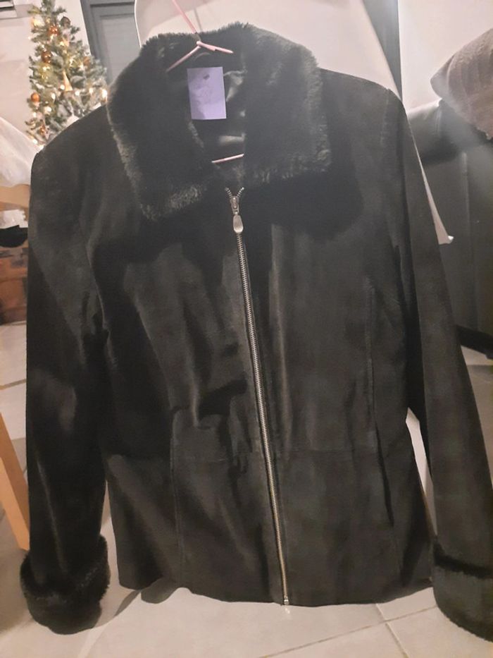 Veste en cuir femme 36/38 tbe #lora11femme 36 - photo numéro 4