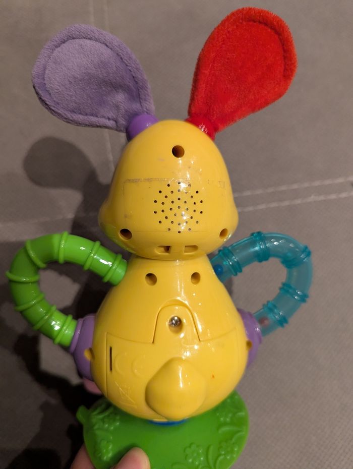 Jouet d'éveil lapin musical et lumineux - photo numéro 4
