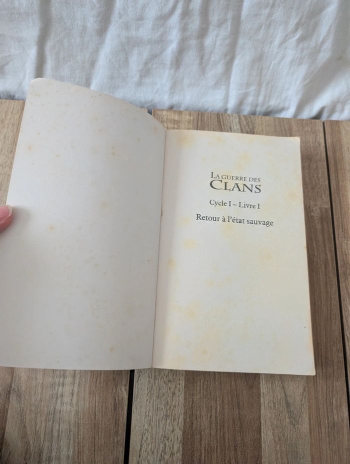 Lot livres La guerre des Clans - photo numéro 4
