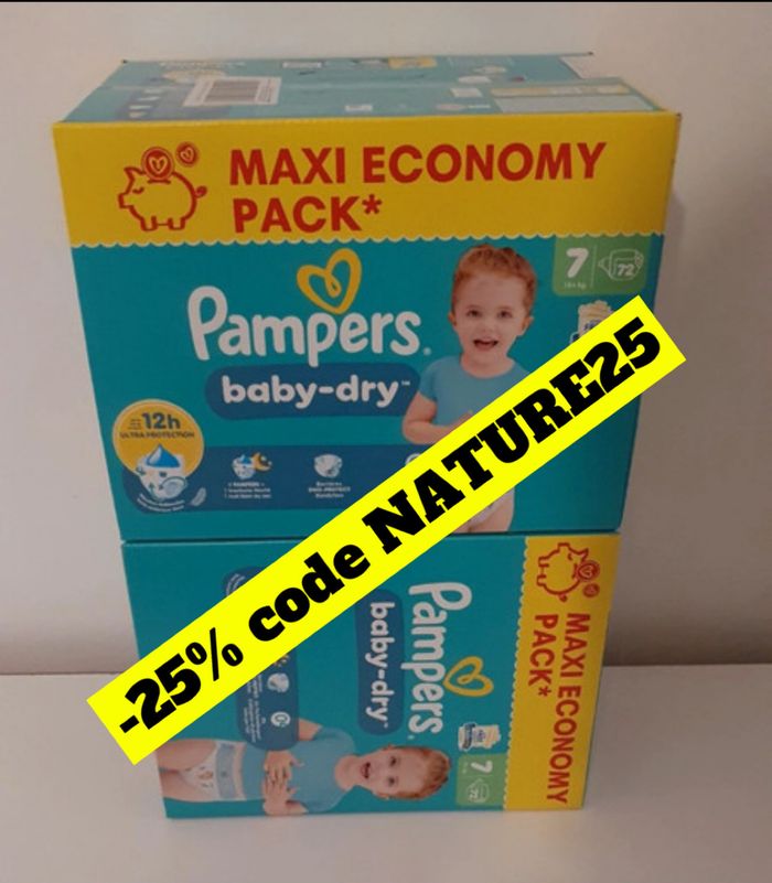144 couches taille 7 Pampers baby dry
