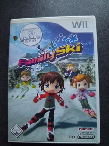 Nintendo - Wii - Family ski