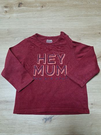Tee-shirt manche longue pour garçon de 18 mois, kiabi en très bon état.