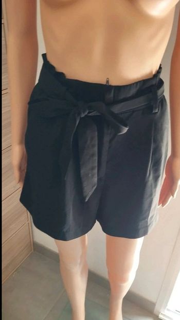 Short noir taille 36 h&m femme