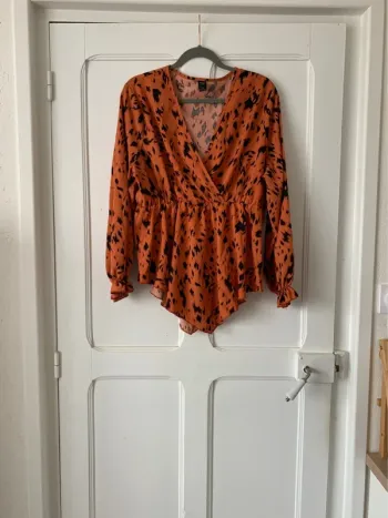 Blouse à manches longues péplum orange tacheté femme - Taille 1XL Shein Curve