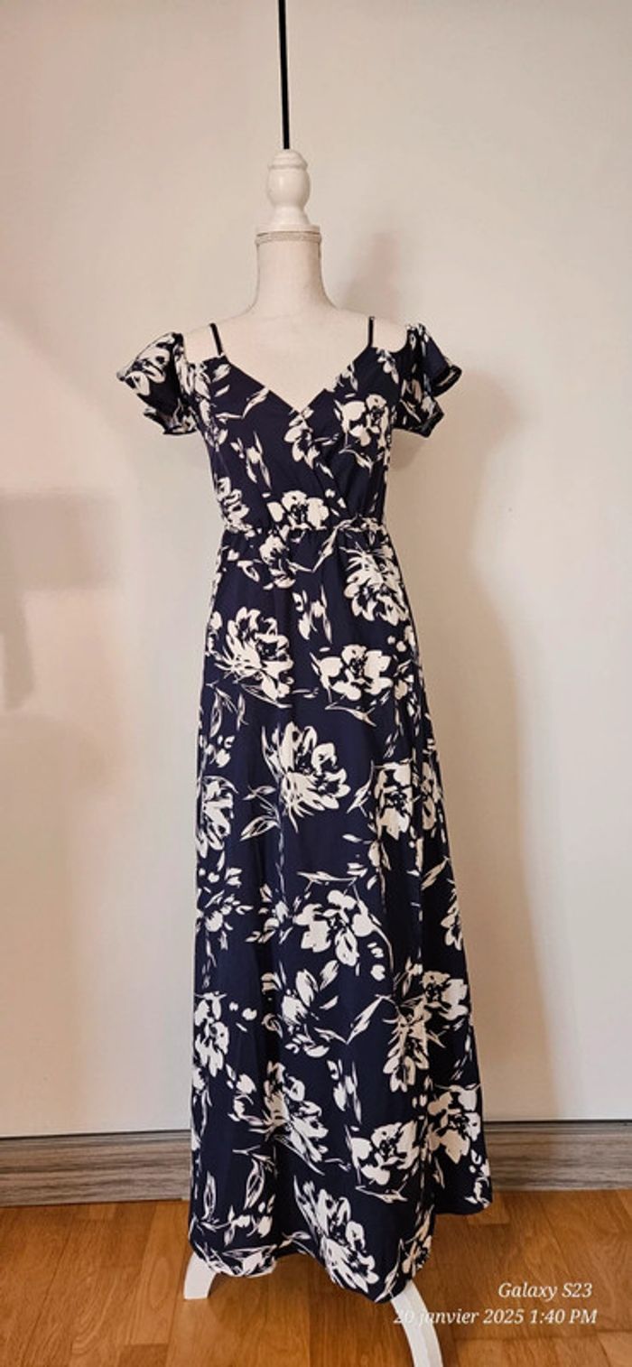 Robe longue épaules dénudées T34