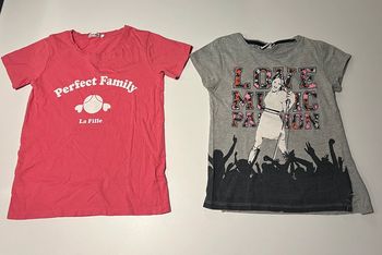 Lot de 2 t shirts 8 ans
