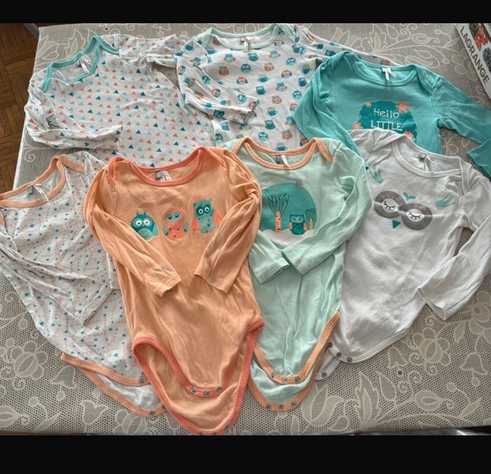 Lot bodys manches longues 23 24 mois 2 ans