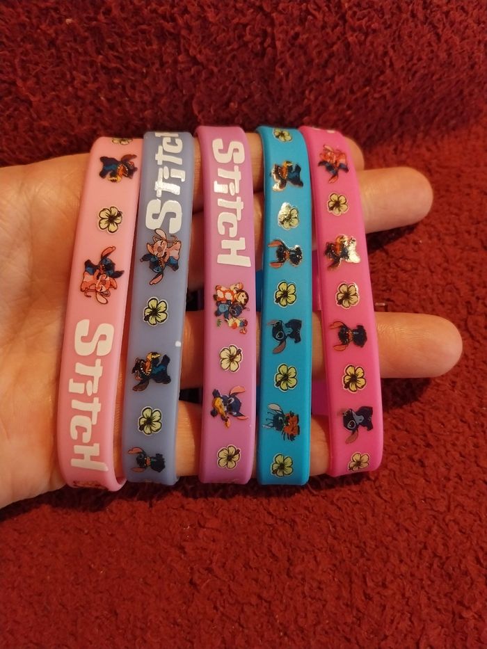 Bracelets en silicones stitch 1e pour 1