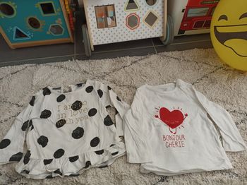 Tee-shirts manches longues Kiabi 12 mois