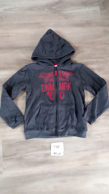 Gilet à capuche zio garçon 10 ans TBE