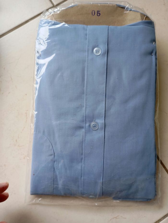 Chemise homme vintage neuve manches longues - photo numéro 2