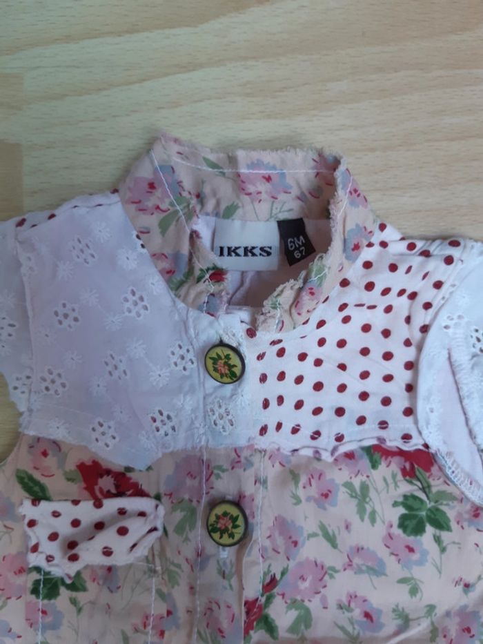 Robe fleurie IKKS 6 mois TBE - photo numéro 2