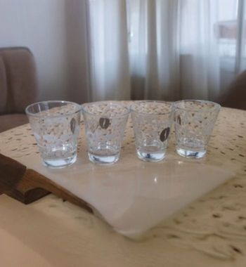 Lot 4 verres tasses à café expresso