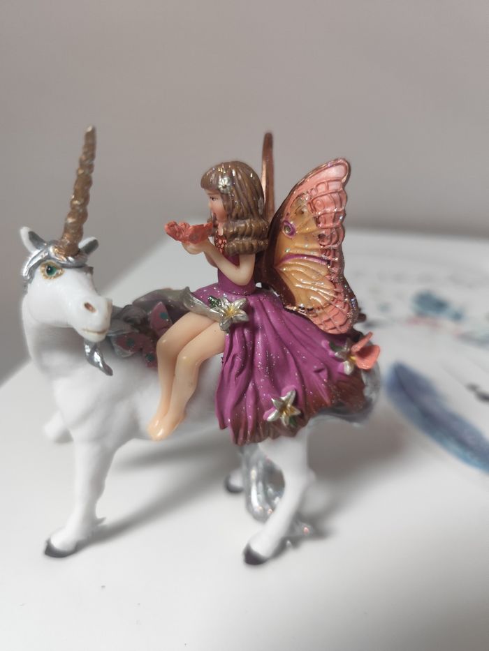 Figurine Enfant elfe sur sa licorne - Papo - photo numéro 2