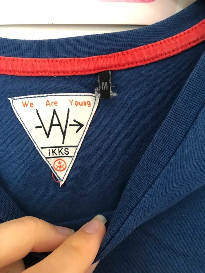 T-shirt avec motif - photo numéro 2