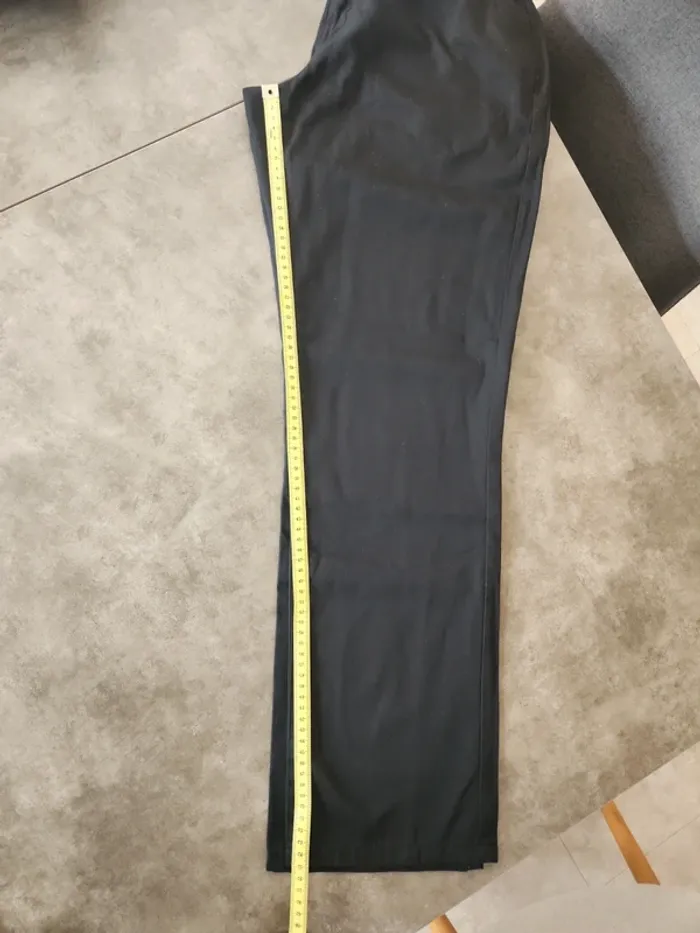 Pantalon costume / habillé noir Armand Thiery taille 44 - photo numéro 13