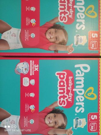Couches pampers pants 
