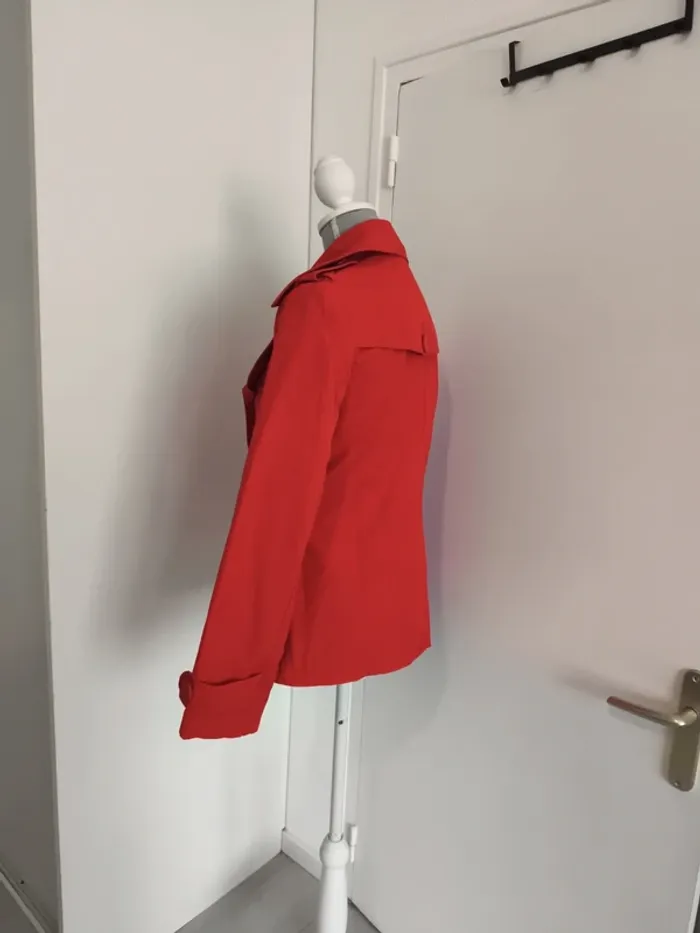 Manteau trenchs femme rouge - photo numéro 2