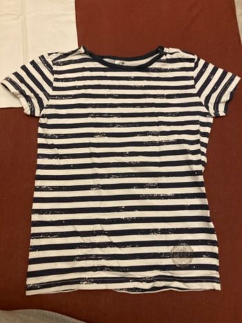 2 t-shirt