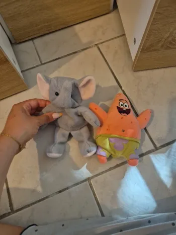 Peluches