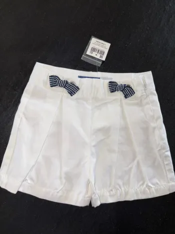 Short chino neuf 3 ans fille