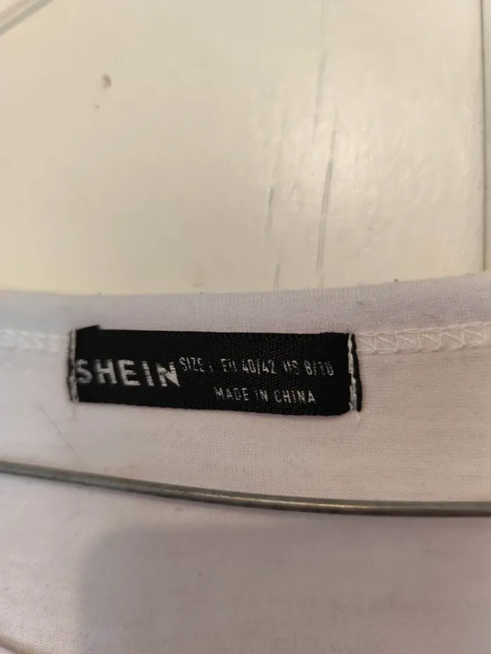 T-shirt shein femme taille L - photo numéro 2
