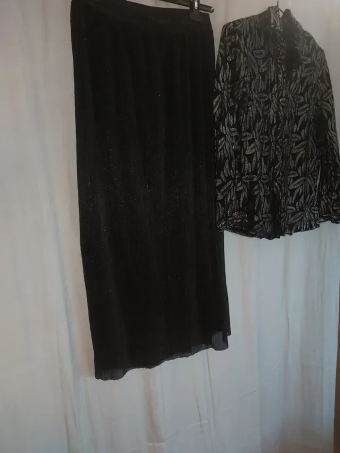 Ensemble chemise et jupe - photo numéro 6