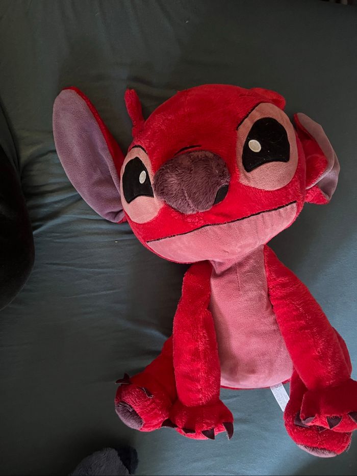 Stitch rouge - photo numéro 2