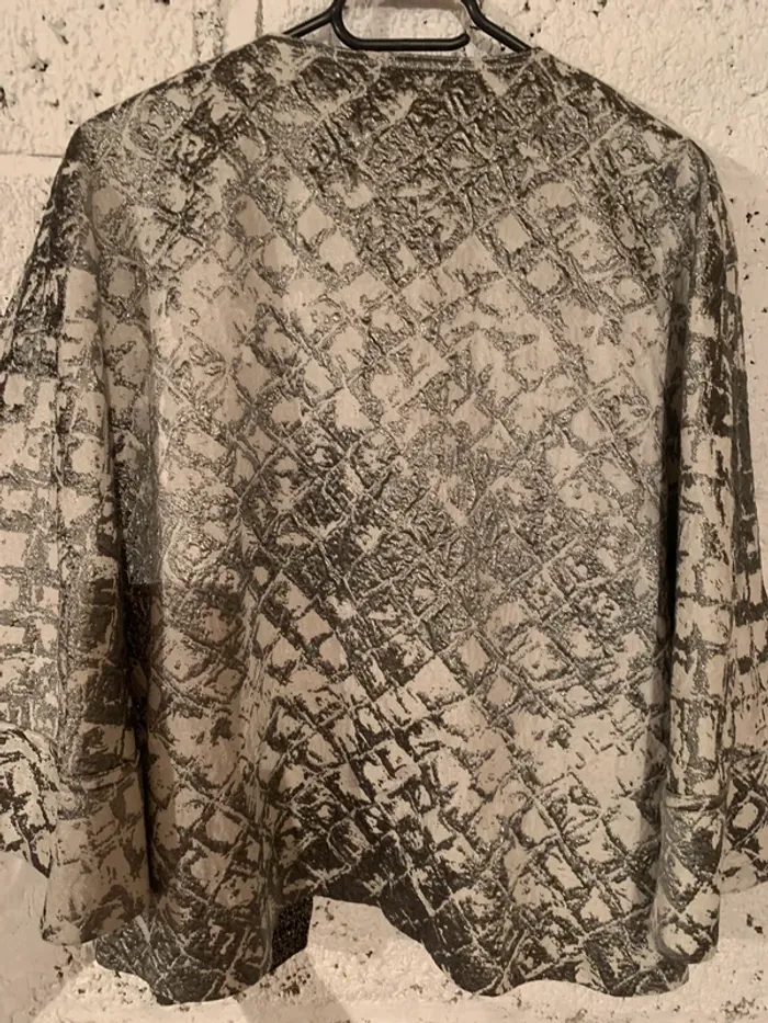 veste courte à paillettes - photo numéro 8