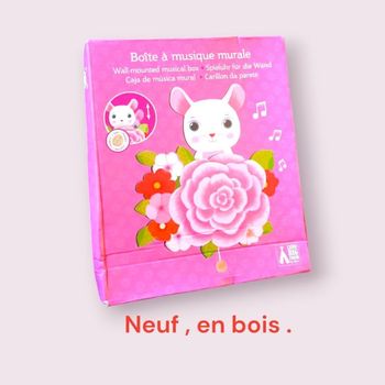 Neuf En bois   Jolie boîte à musique murale souris 🐭  Dimensions 23,5 X 21 X 6,5 cm max