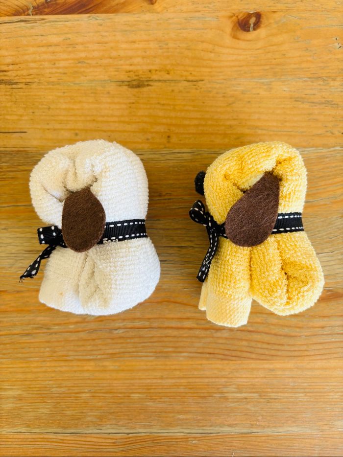 Lot de 2 serviettes décoratives chiens