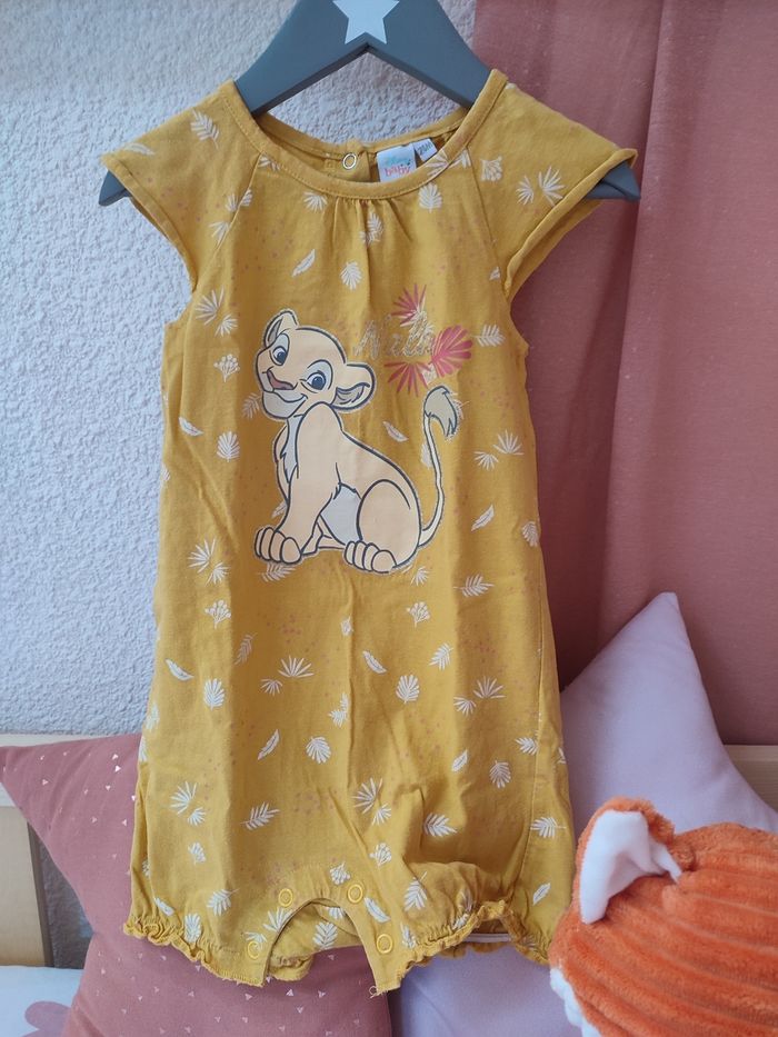 Barboteuse/Combi Nala - Roi lion - 24 mois - Très bon état - Disney baby - photo numéro 2