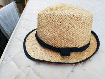Chapeau paille bleu marine