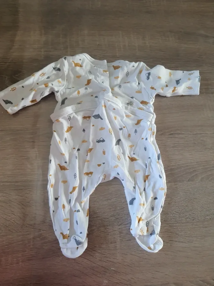 Pyjama dinosaures blanc léger taille naissance - photo numéro 2