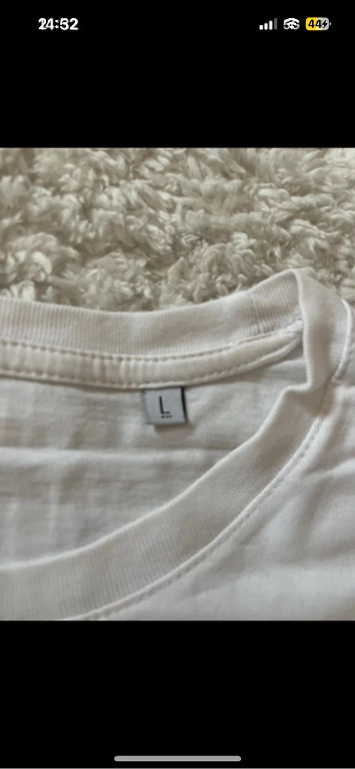 T-shirt taille L - photo numéro 2