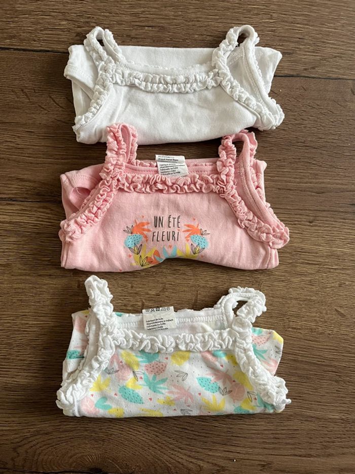 Lot de 3 bodies - 6 mois