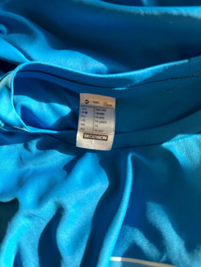 T-shirt taille 14 ans - photo numéro 3