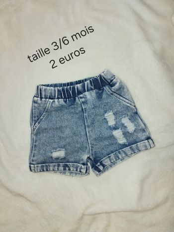 Short bébé