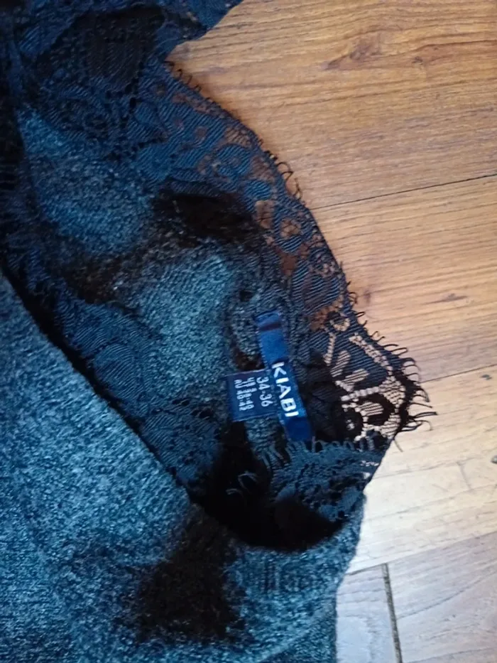 Robe d'hiver en dentelle femme - photo numéro 4