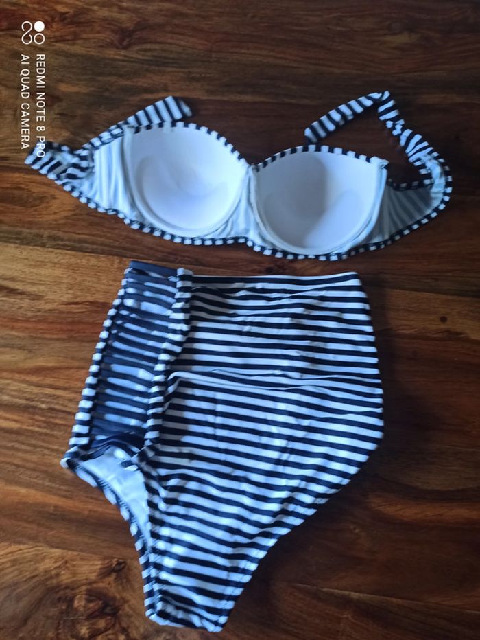 Maillot de Bain Femme 2 pièces Taille 36 - photo numéro 2