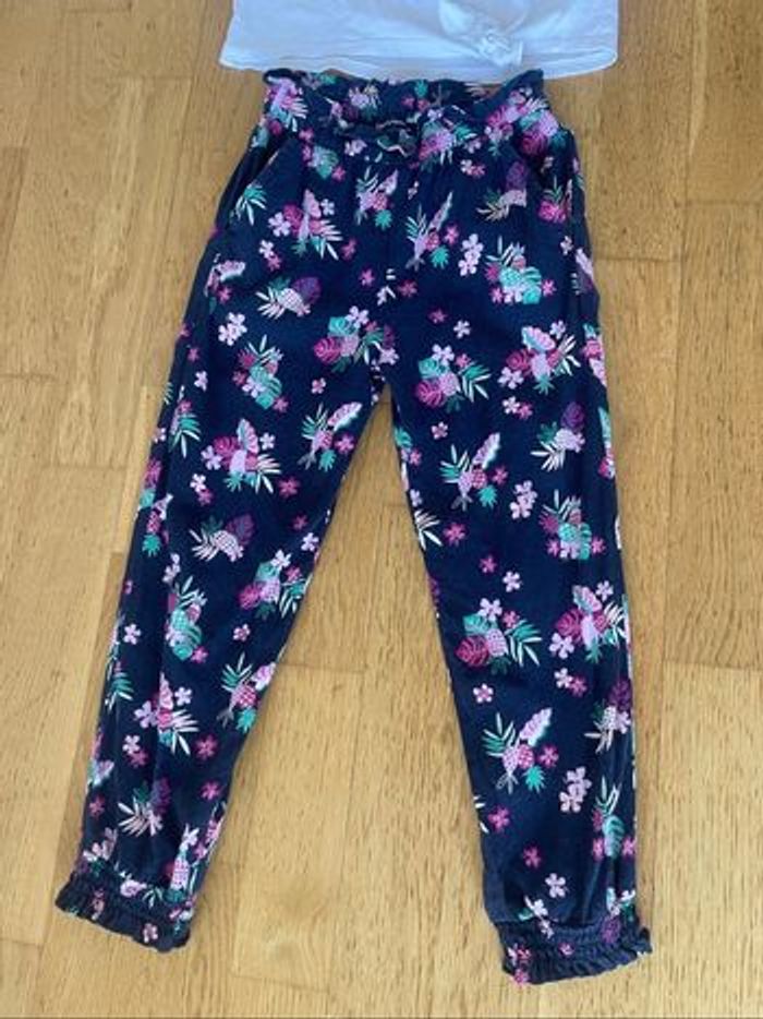 Ensemble fleur 5/6 ans - photo numéro 2