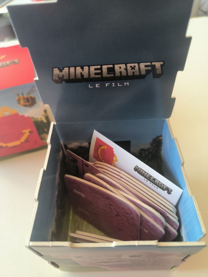 Puzzle Minecraft McDonald's - photo numéro 2