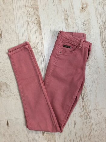 Slim rose