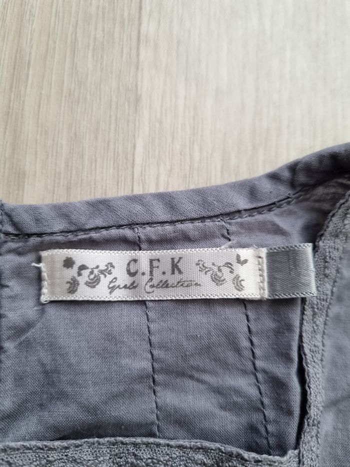 Blouse fille 10 ans - photo numéro 2