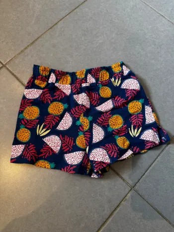 Short souple - TAO - Ananas, Pastèque, Grenades, Feuilles - Bleu marine - 6ans