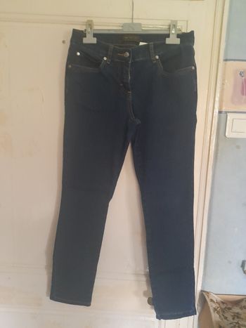 Jean bleu marine, marque bpc selection, taille 40