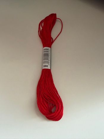 Fil échevette à broder canevas bracelet brésilien 6 fils n•666